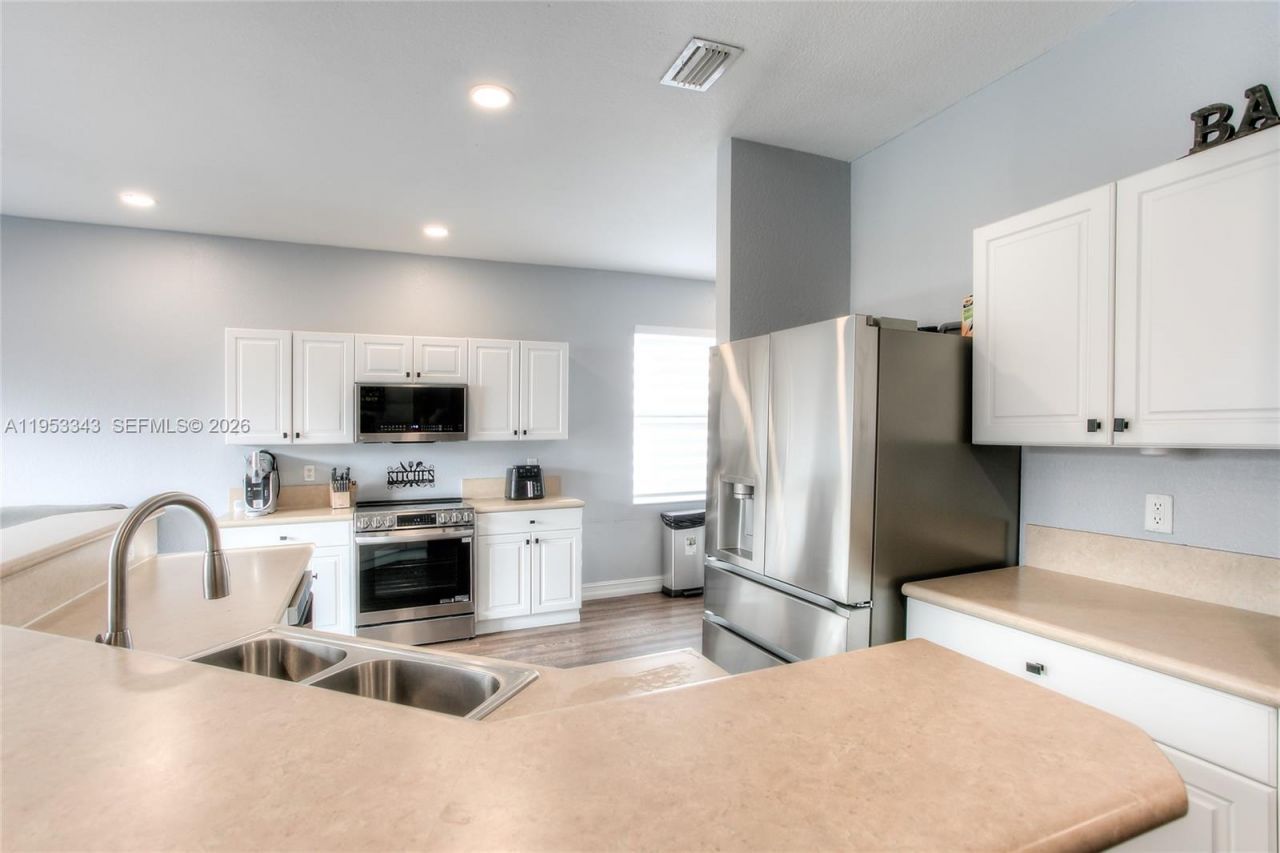 1481 NE 40th Ave, Homestead, FL 33033 Photo