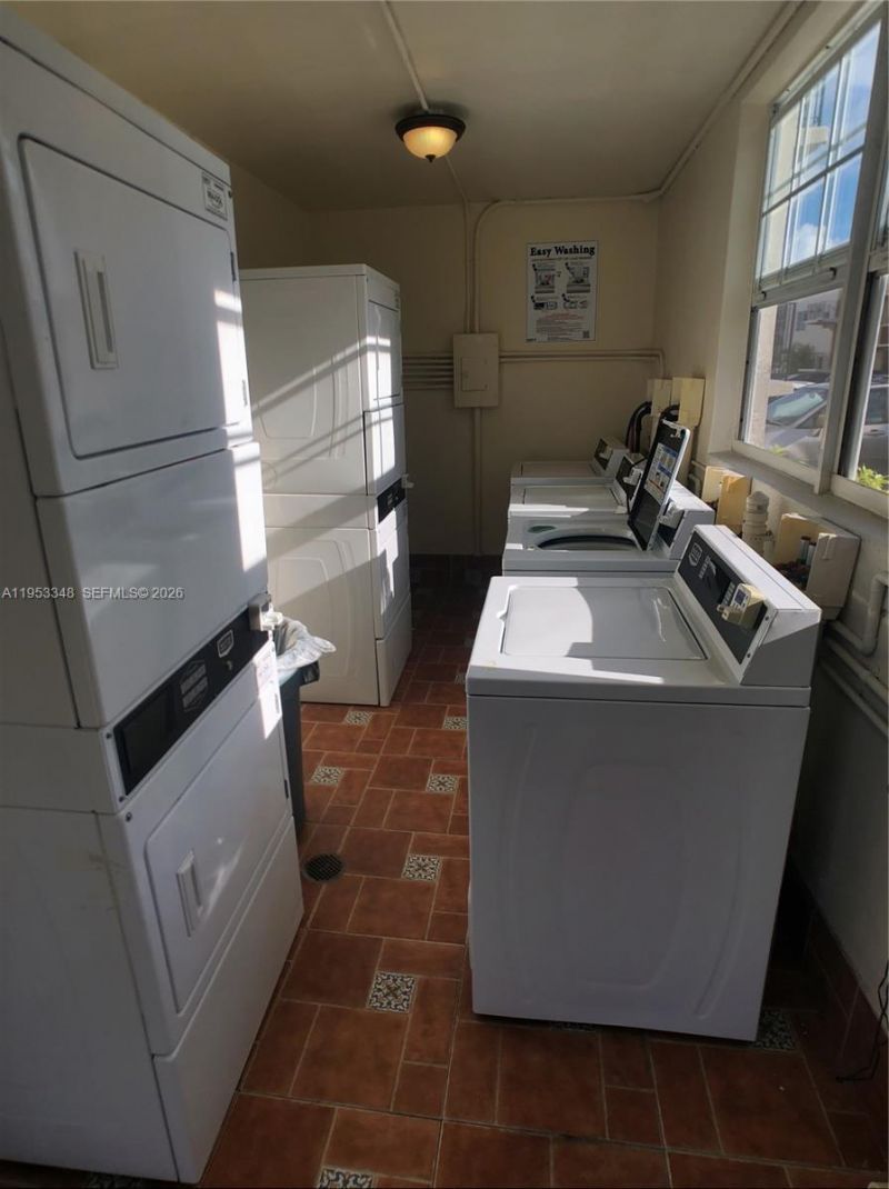 1800 79th St Cswy, Unit A305, North Bay Village, FL 33141 Photo