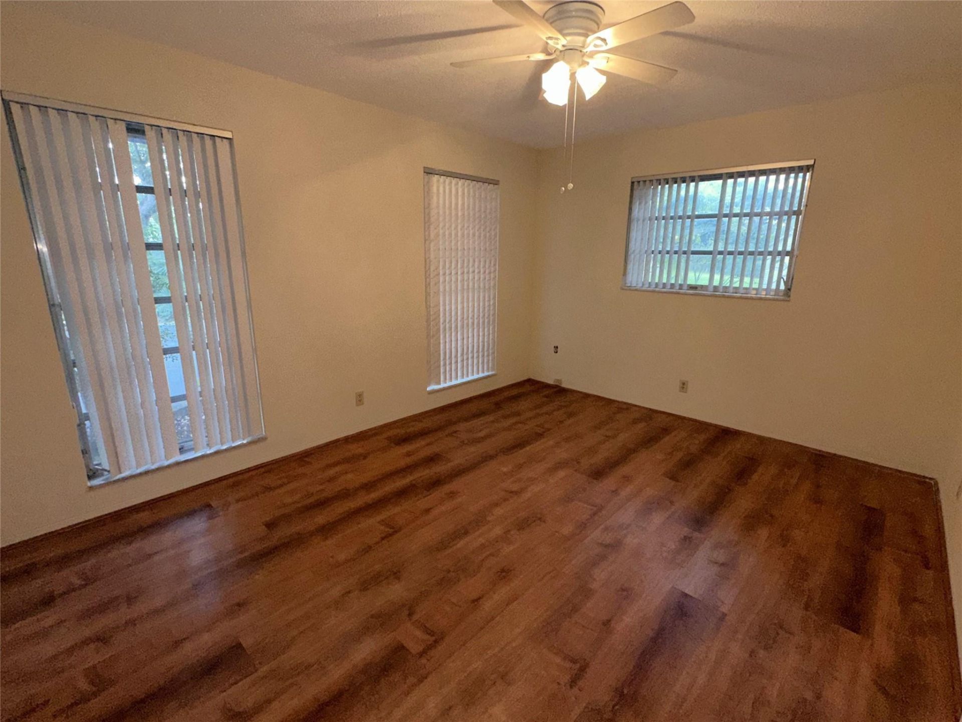 10800 SW 40th Court, Davie, FL 33328 Photo