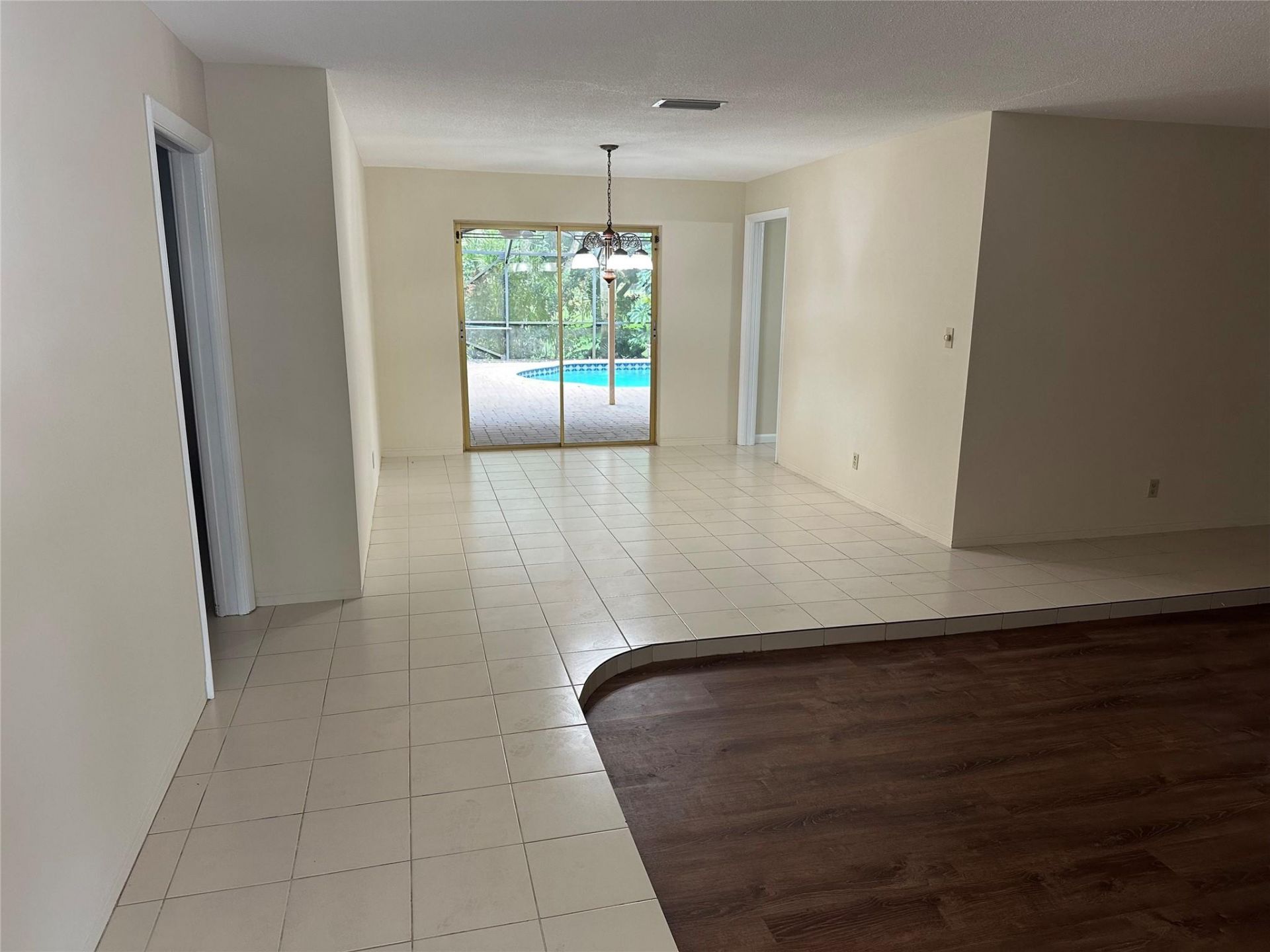 10800 SW 40th Court, Davie, FL 33328 Photo