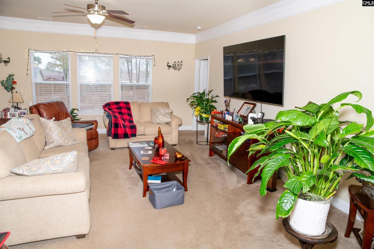 148 Fox Squirrel Circle Photo 16