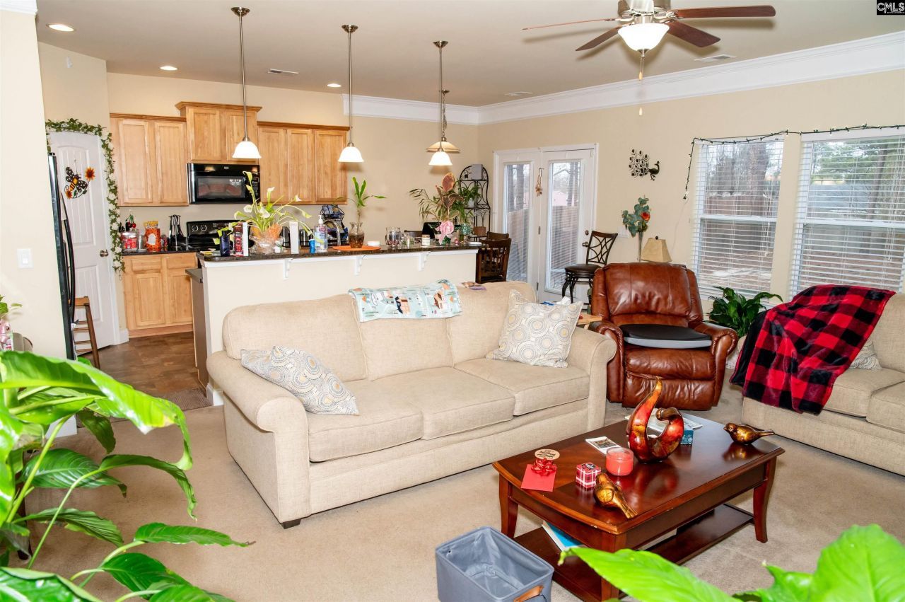 148 Fox Squirrel Circle Photo 17