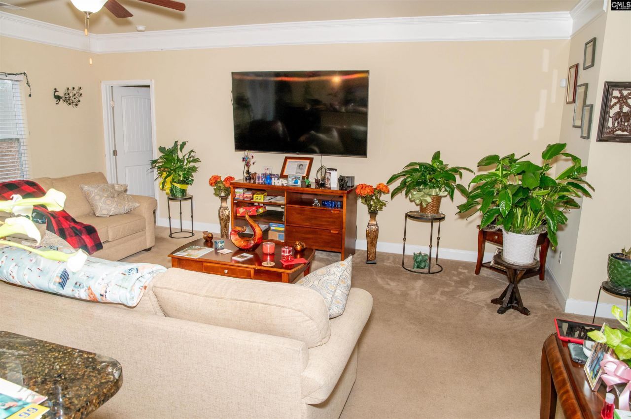 148 Fox Squirrel Circle Photo 24