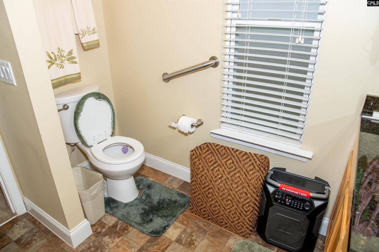 148 Fox Squirrel Circle Photo 30