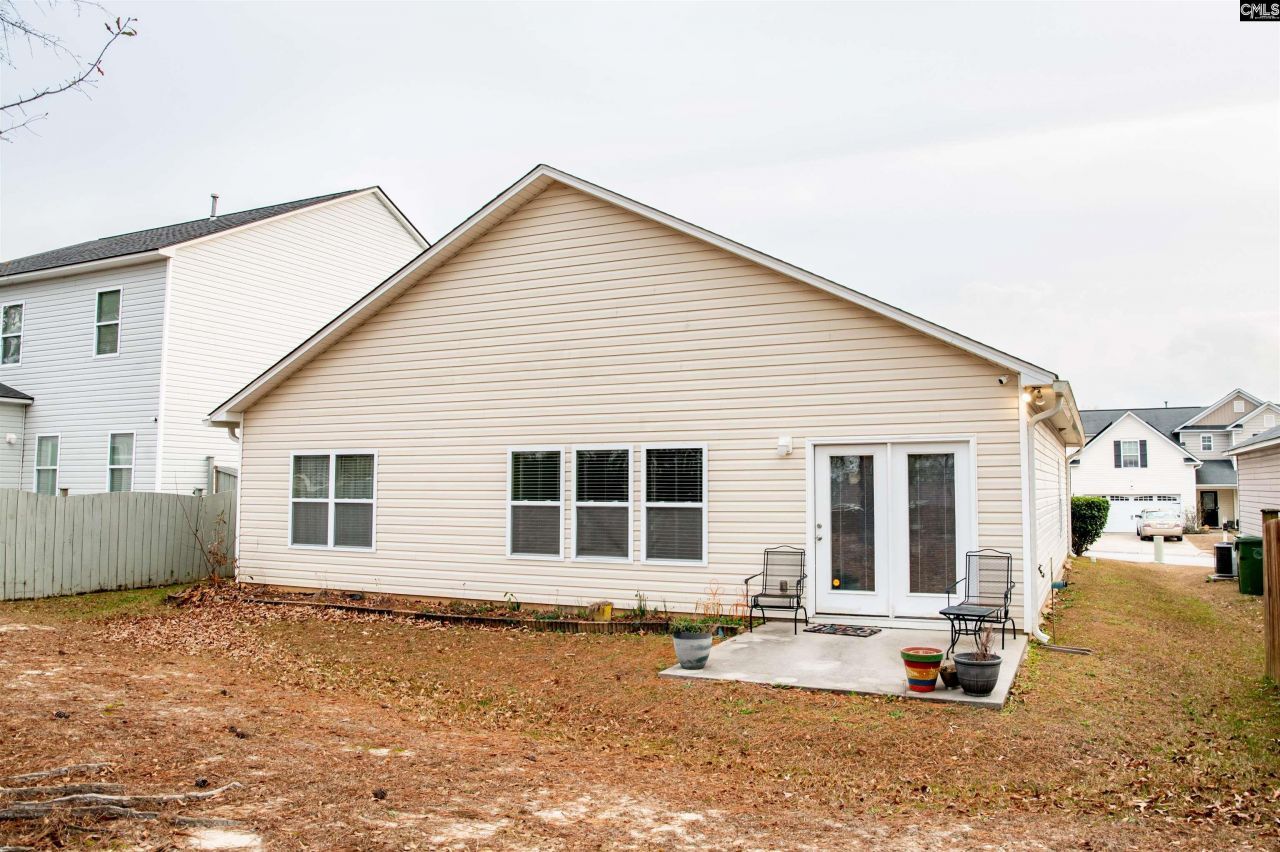 148 Fox Squirrel Circle Photo 8