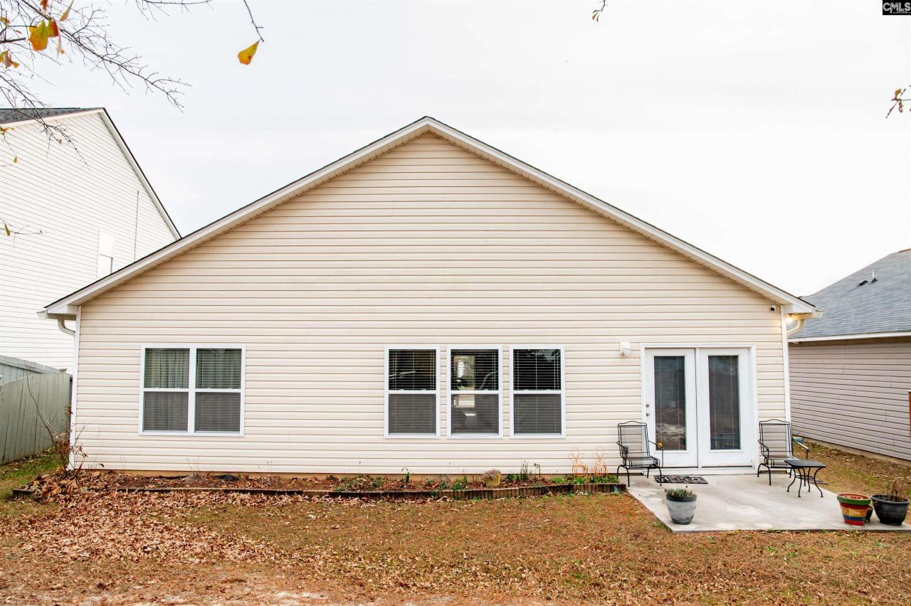 148 Fox Squirrel Circle Photo 9