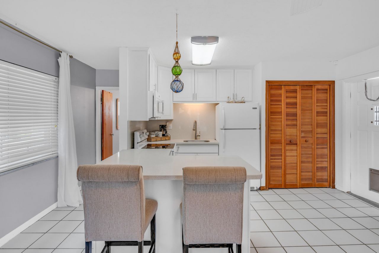 233 Ann Bonny Drive, Key Largo, FL 33037 Photo