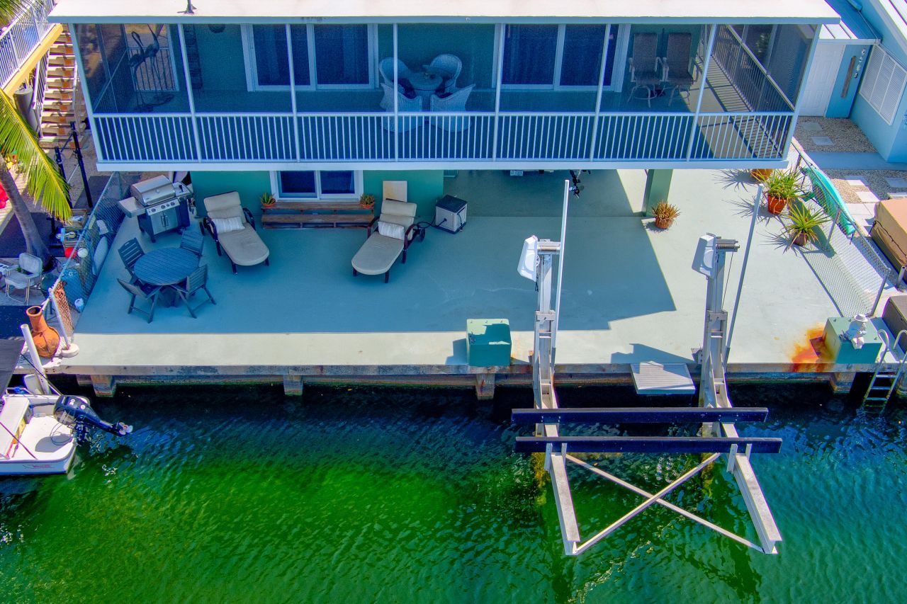 233 Ann Bonny Drive, Key Largo, FL 33037 Photo