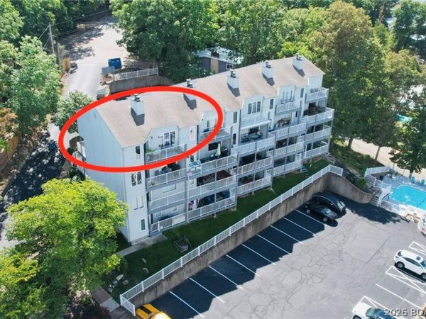 33 Crow Court, Unit 2E, Lake Ozark, MO 65049