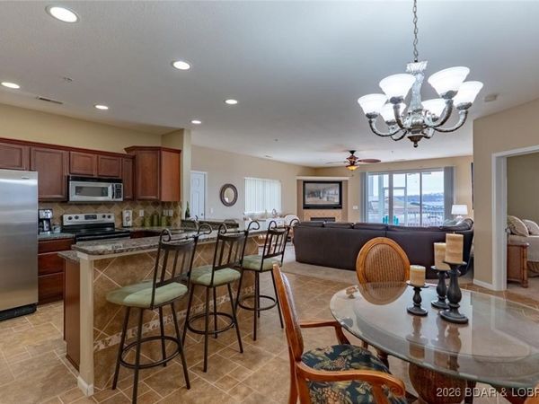 18132 Millstone Cove Road, Unit 301, Gravois Mills, MO 65037