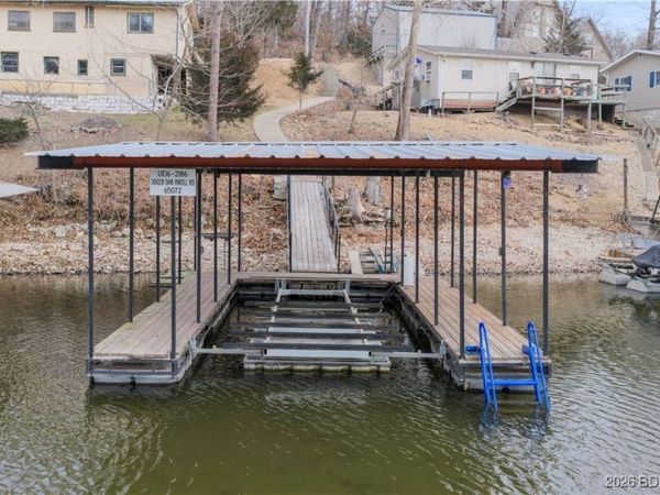 30031 Oak Knoll Road, Rocky Mount, MO 65072