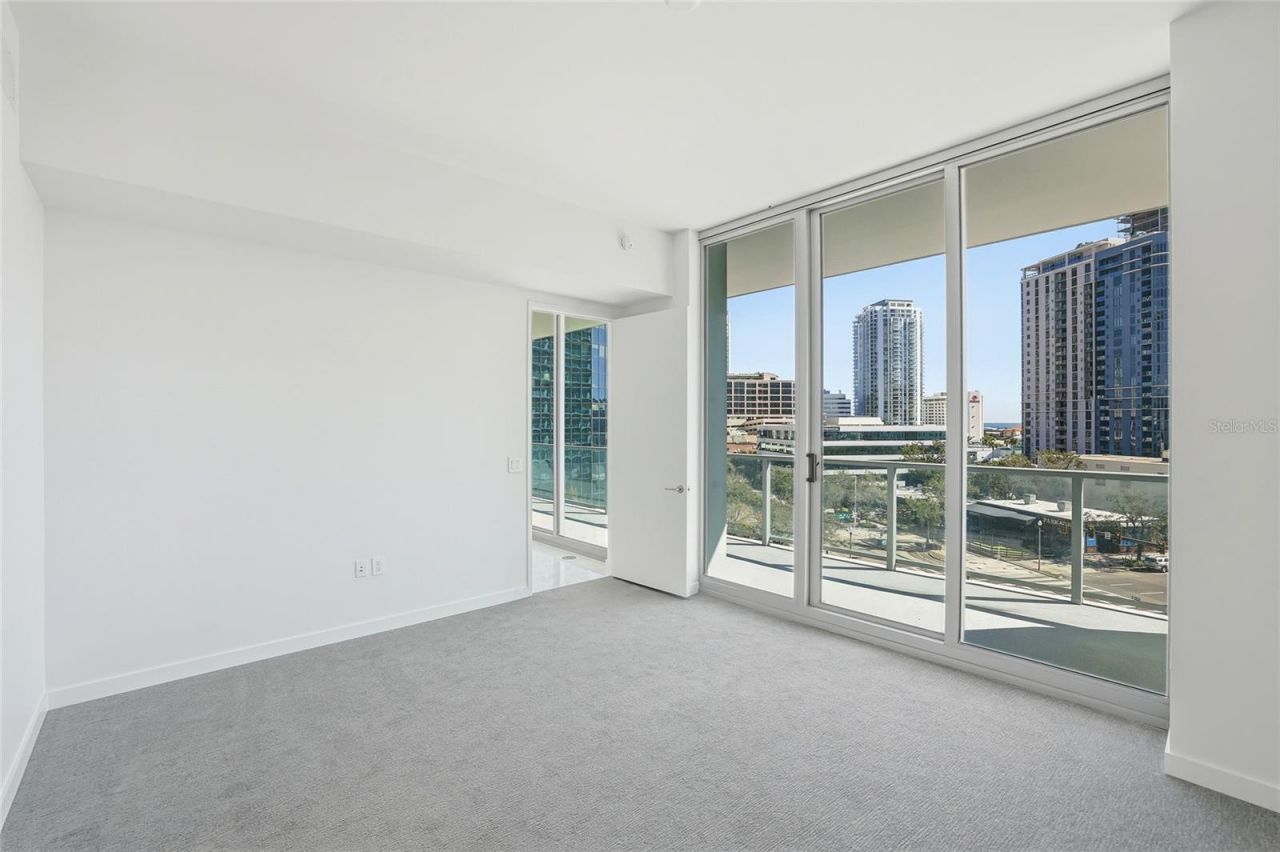 400 Central Avenue, Unit 505, Saint Petersburg, FL 33701 Photo