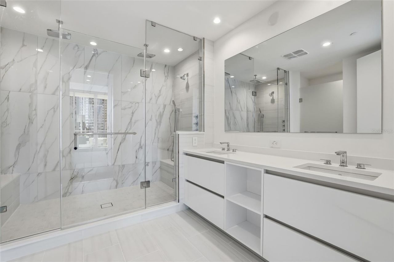 400 Central Avenue, Unit 505, Saint Petersburg, FL 33701 Photo