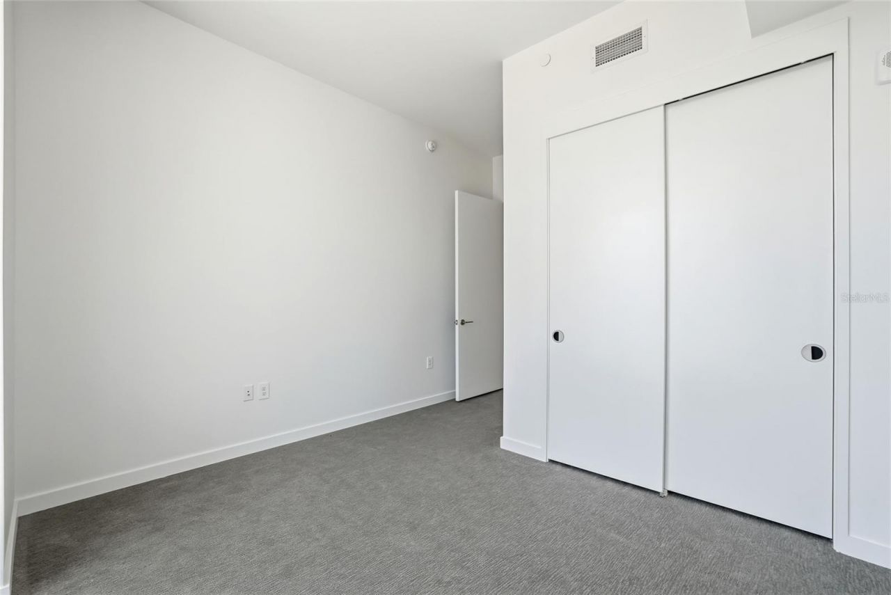 400 Central Avenue, Unit 505, Saint Petersburg, FL 33701 Photo