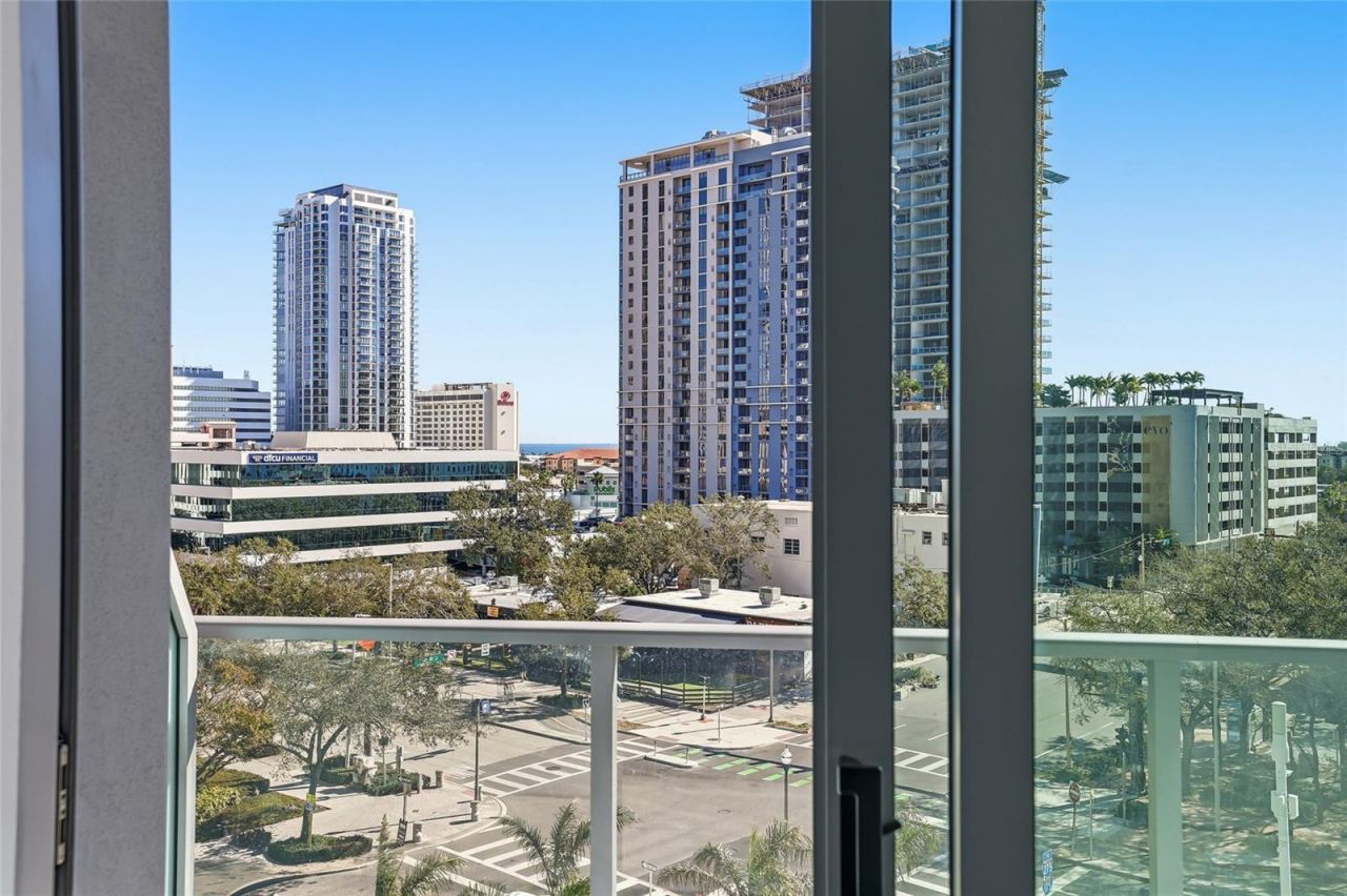 400 Central Avenue, Unit 505, Saint Petersburg, FL 33701 Photo