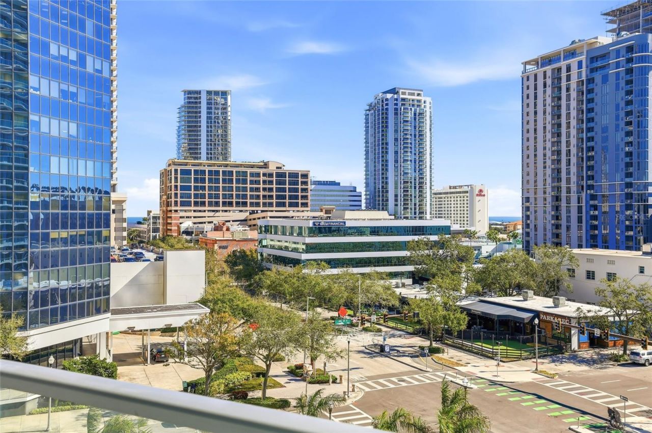 400 Central Avenue, Unit 505, Saint Petersburg, FL 33701 Photo