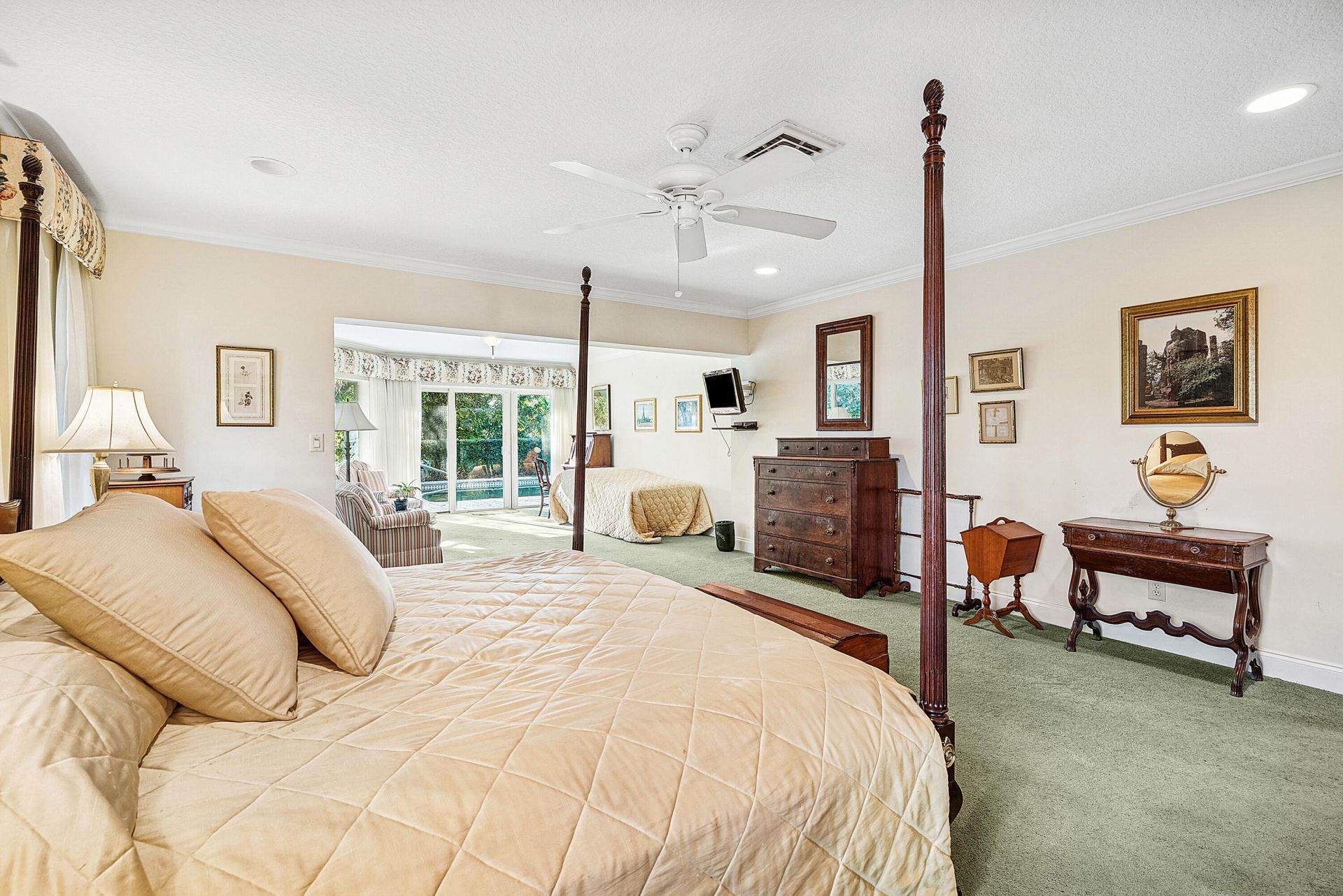 416 S Country Club Drive, Atlantis, FL 33462 Photo