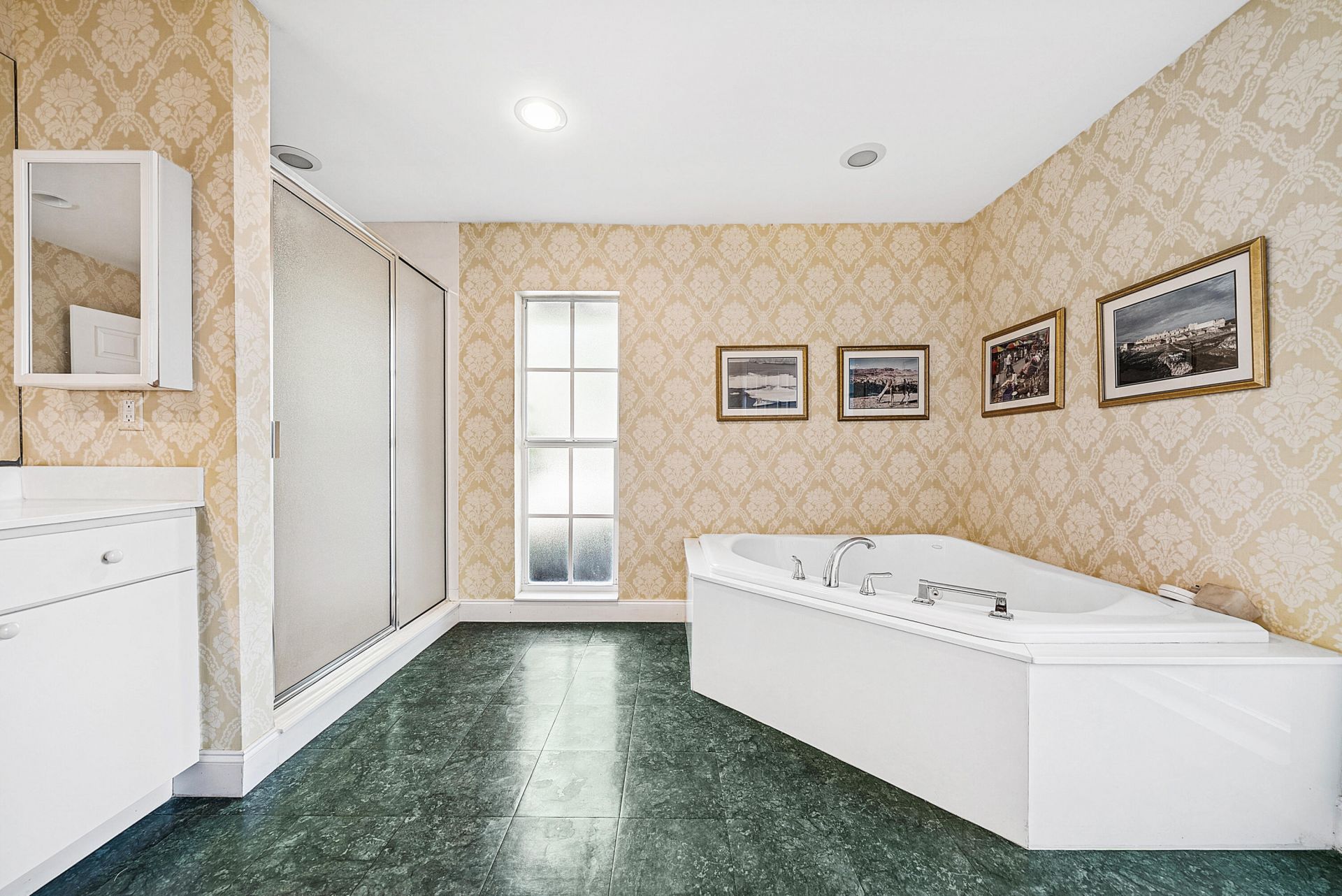 416 S Country Club Drive, Atlantis, FL 33462 Photo