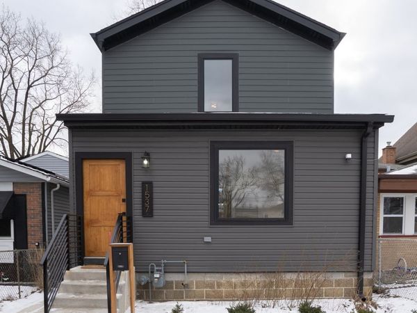 1537 W 110th Street, Chicago, IL 60643