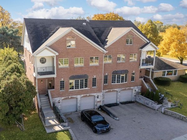 5533 LINCOLN Avenue, Morton Grove, IL 60053