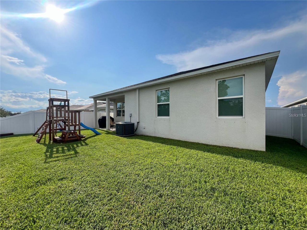 3567 74th Avenue Circle E, Sarasota, FL 34243 Photo