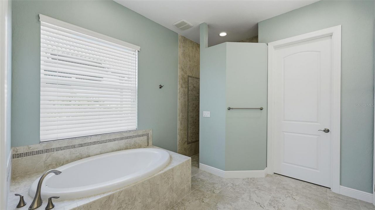 5238 Title Row Drive, Bradenton, FL 34210 Photo