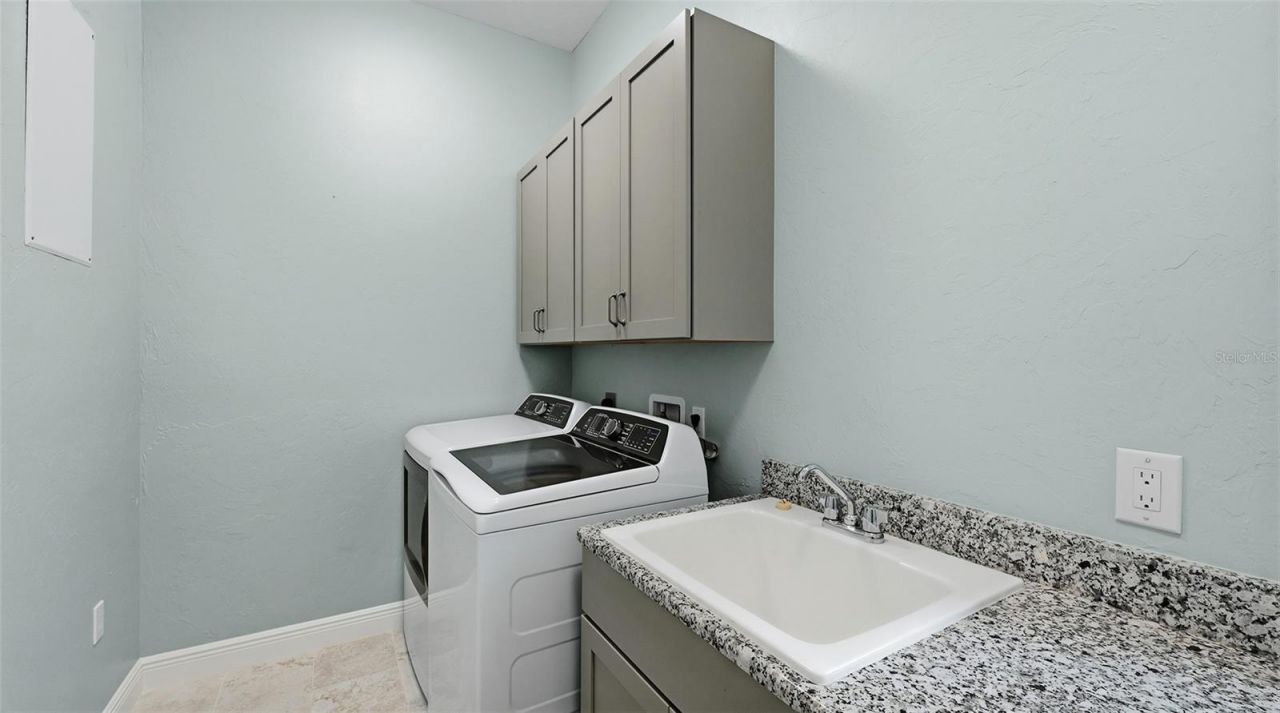 5238 Title Row Drive, Bradenton, FL 34210 Photo