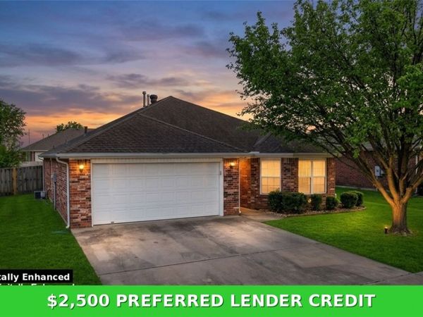 4001 SW Carriageway Avenue, Bentonville, AR 72712