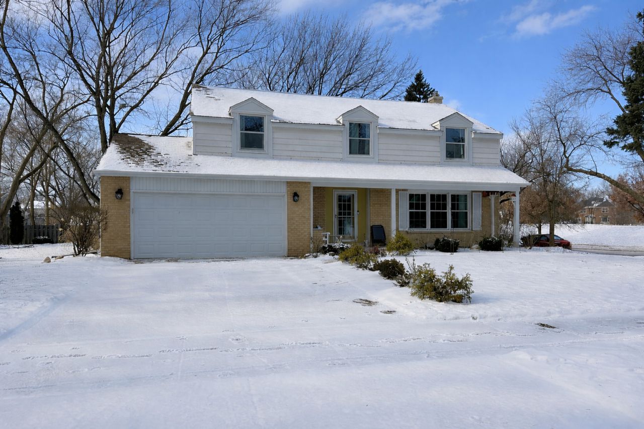 1557 Chickasaw Drive, Naperville, IL 60563 Main Photo