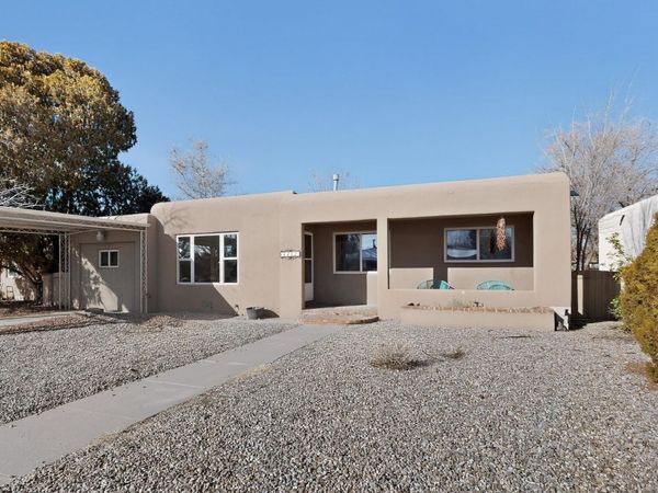4217 Mackland Avenue NE, Albuquerque, NM 87110