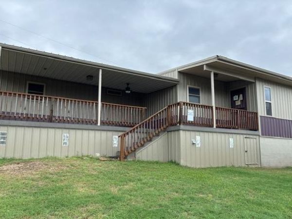 9887 N 2131 Road, Foss, OK 73647