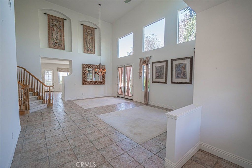 22440 Skylake Place, Saugus, CA 91390 Main Photo