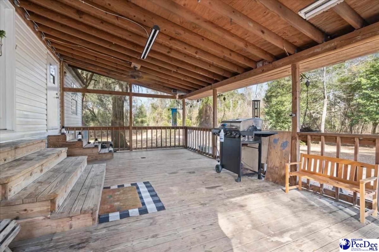 8035 Kingstree Hwy Photo 37