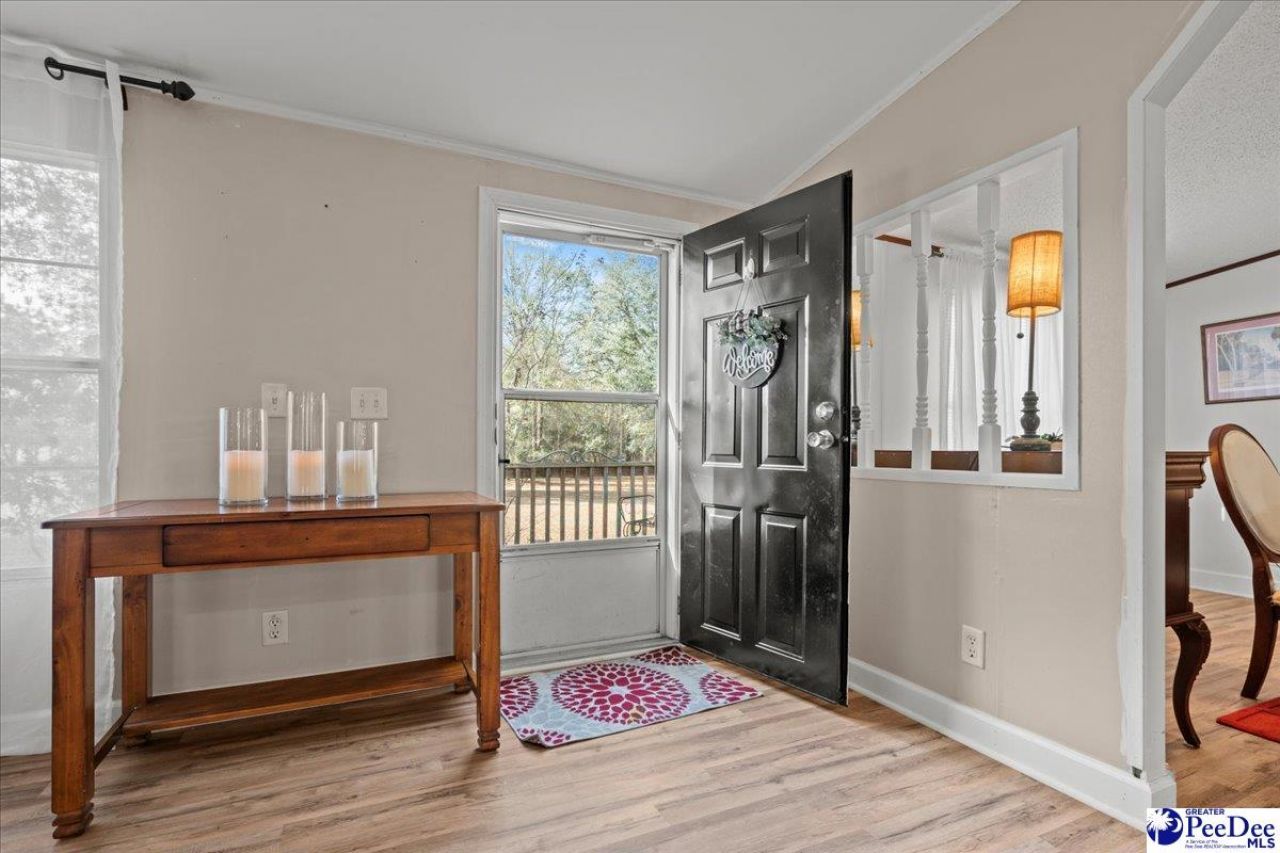 8035 Kingstree Hwy Photo 6