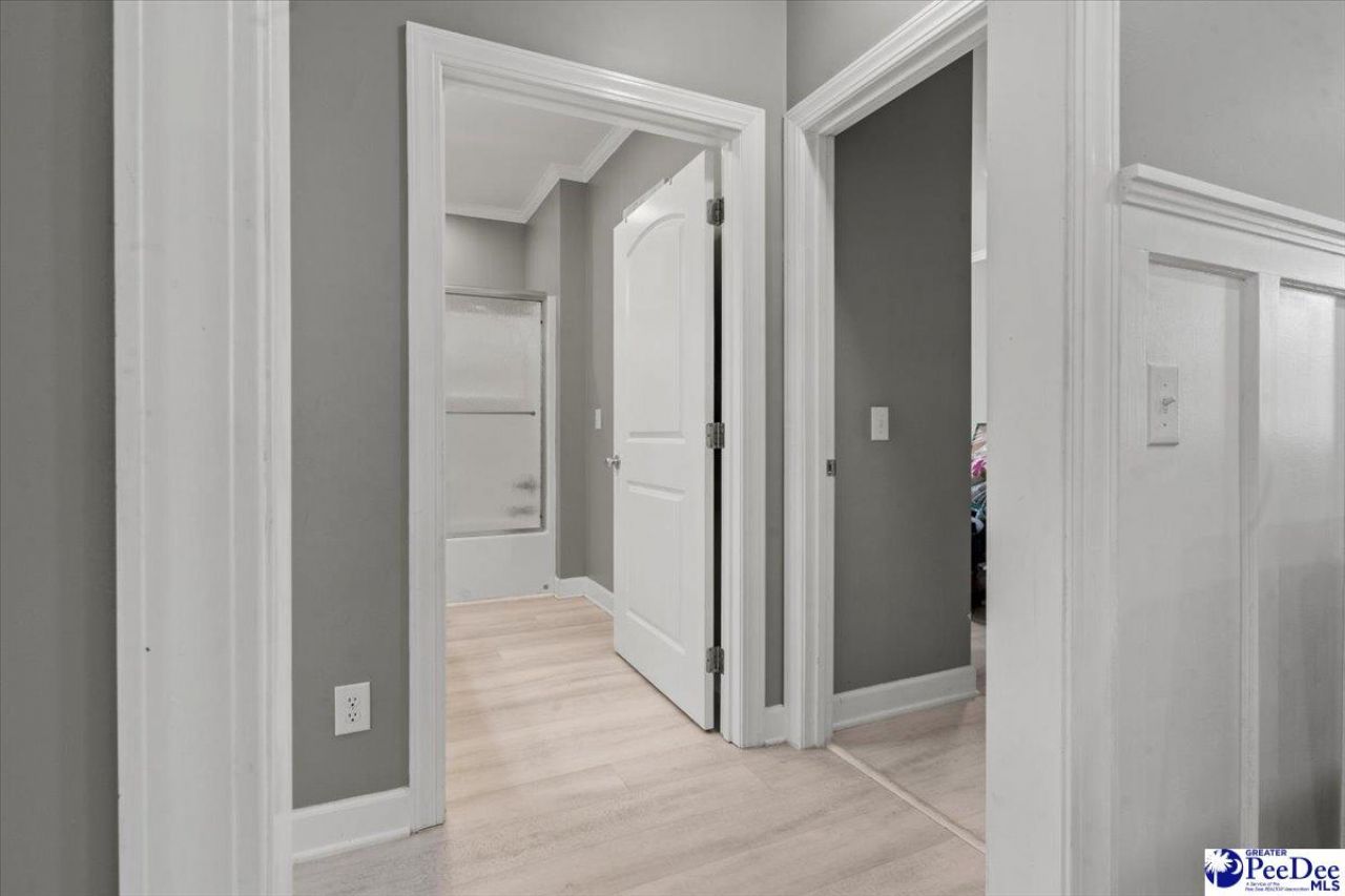 528 Azalea Drive Photo 22