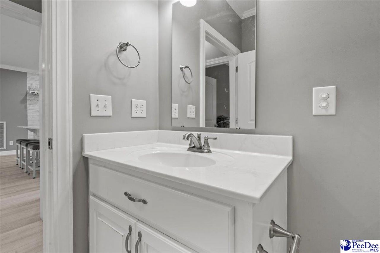 528 Azalea Drive Photo 25