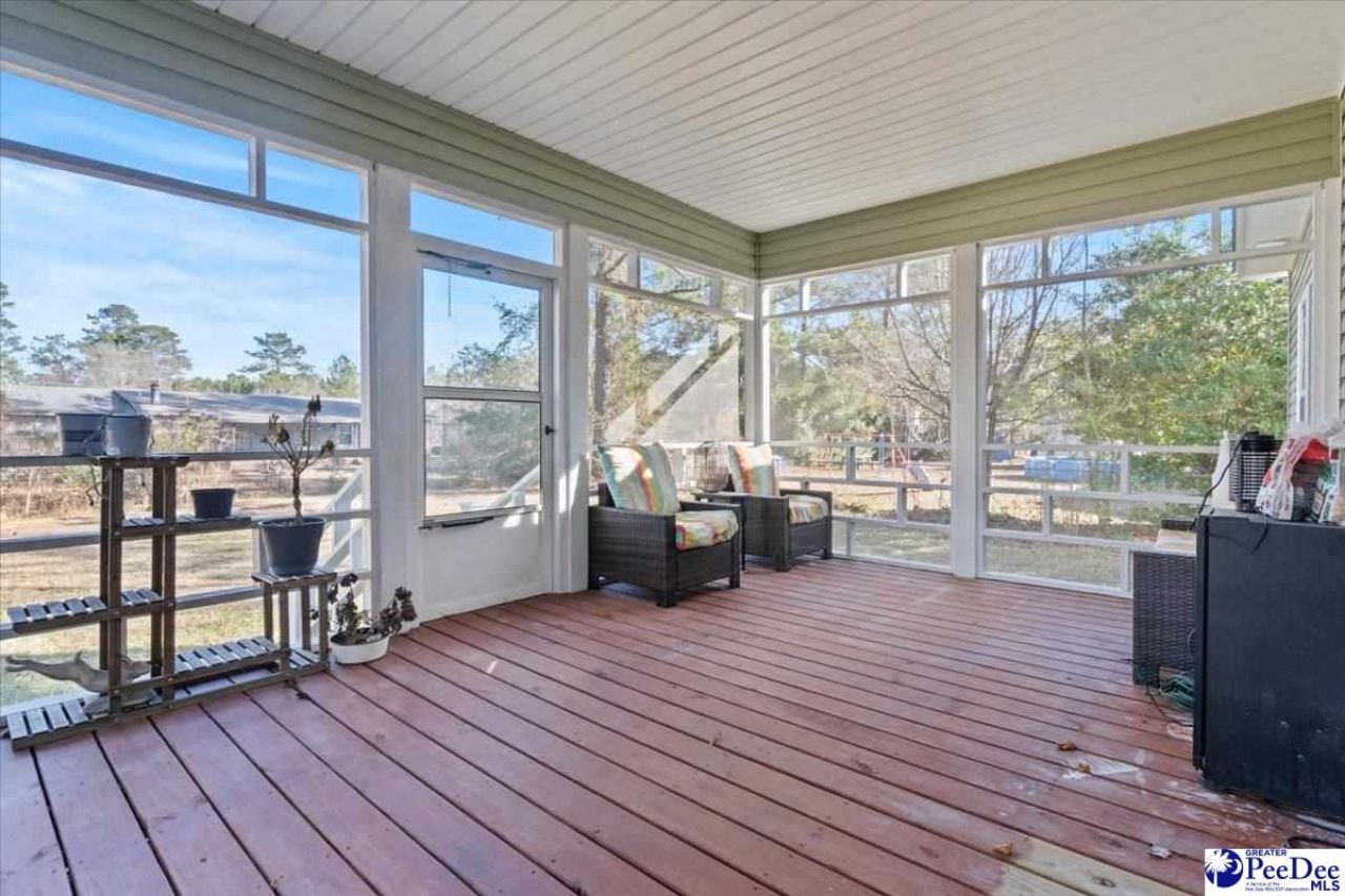 528 Azalea Drive Photo 30