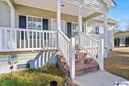 528 Azalea Drive photo 4