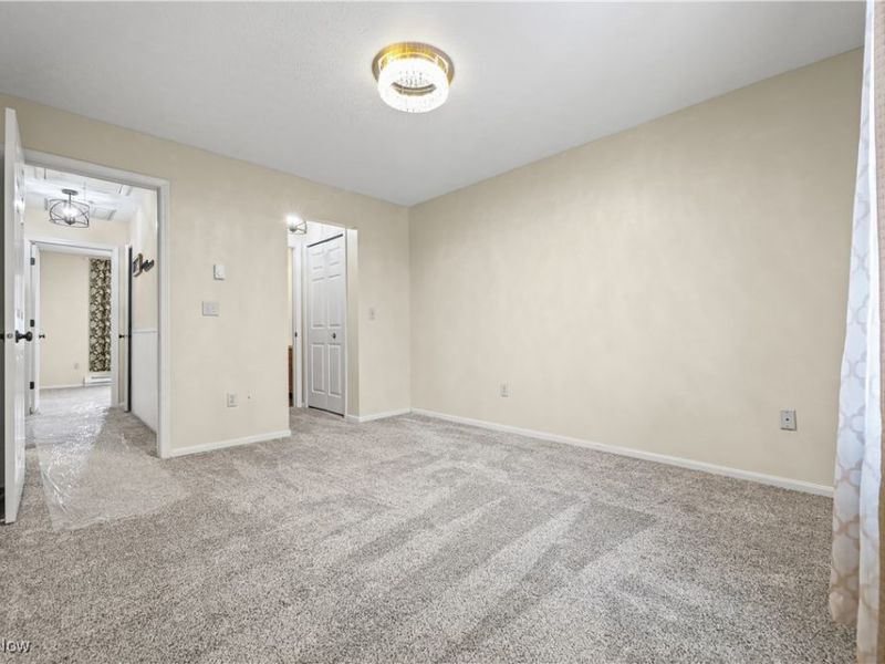 5279 Creekside Boulevard, Unit V43, Brunswick Hills, OH 44212 Photo 22