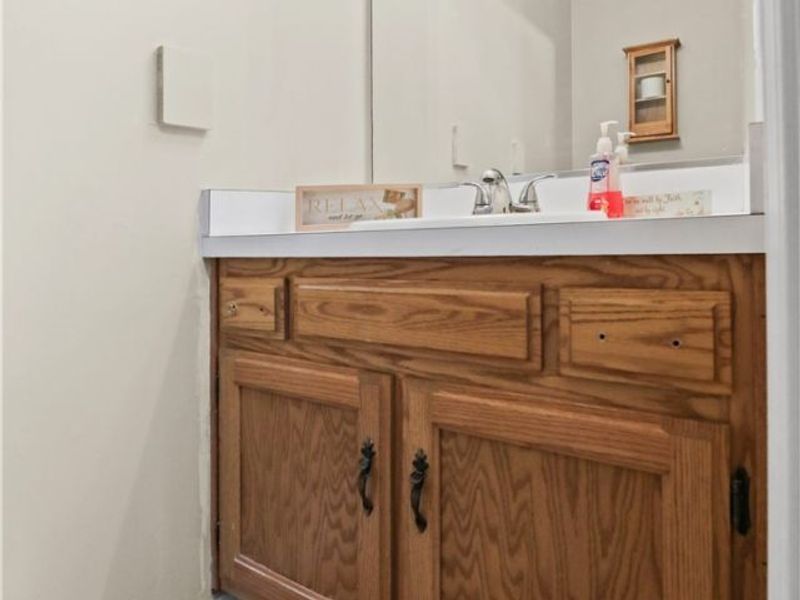 5279 Creekside Boulevard, Unit V43, Brunswick Hills, OH 44212 Photo 24