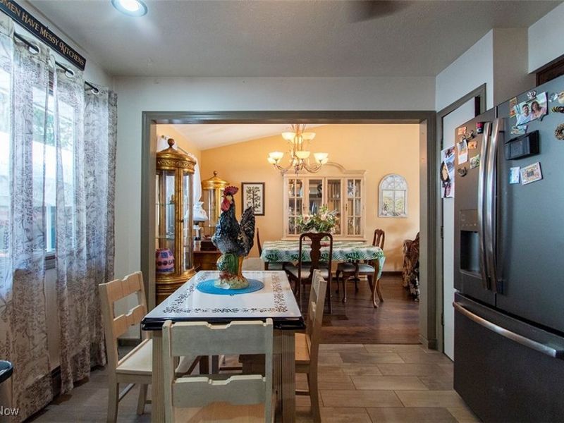 1623 Devonshire Drive, Brunswick, OH 44212 Photo 13