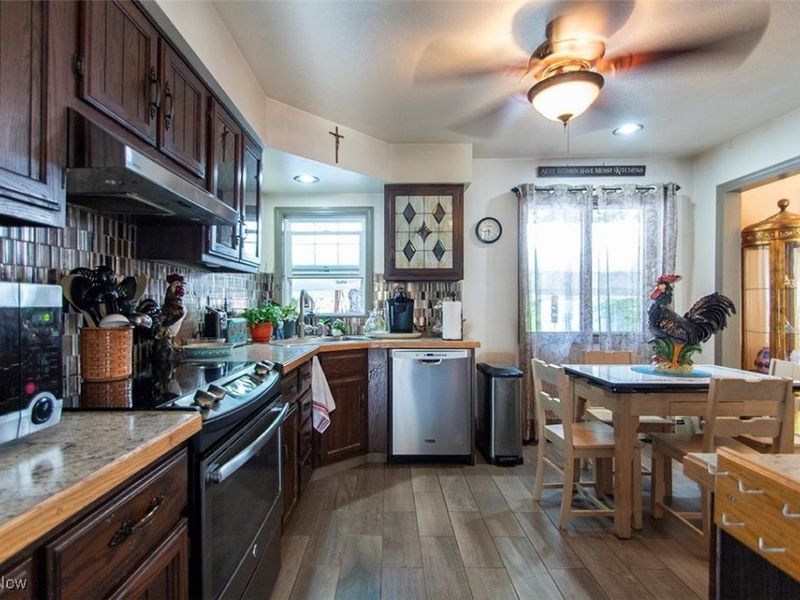 1623 Devonshire Drive, Brunswick, OH 44212 Photo 16