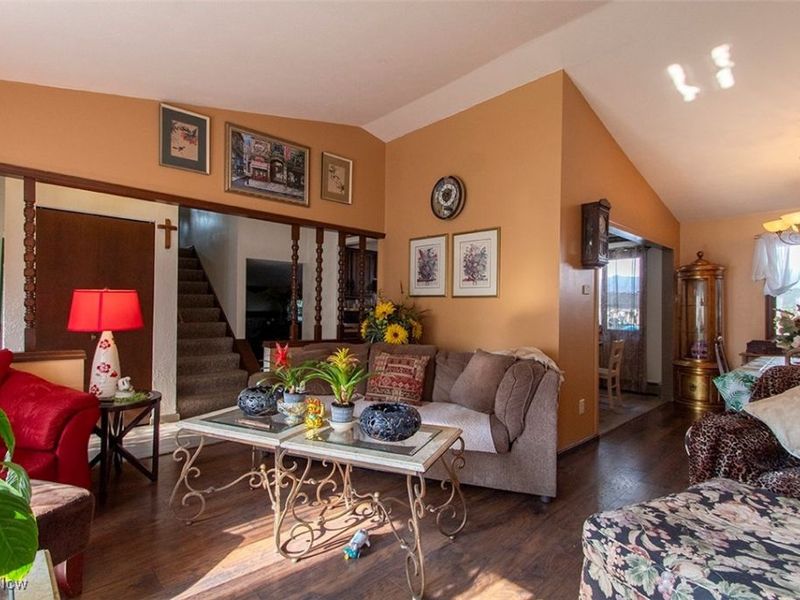 1623 Devonshire Drive, Brunswick, OH 44212 Photo 7