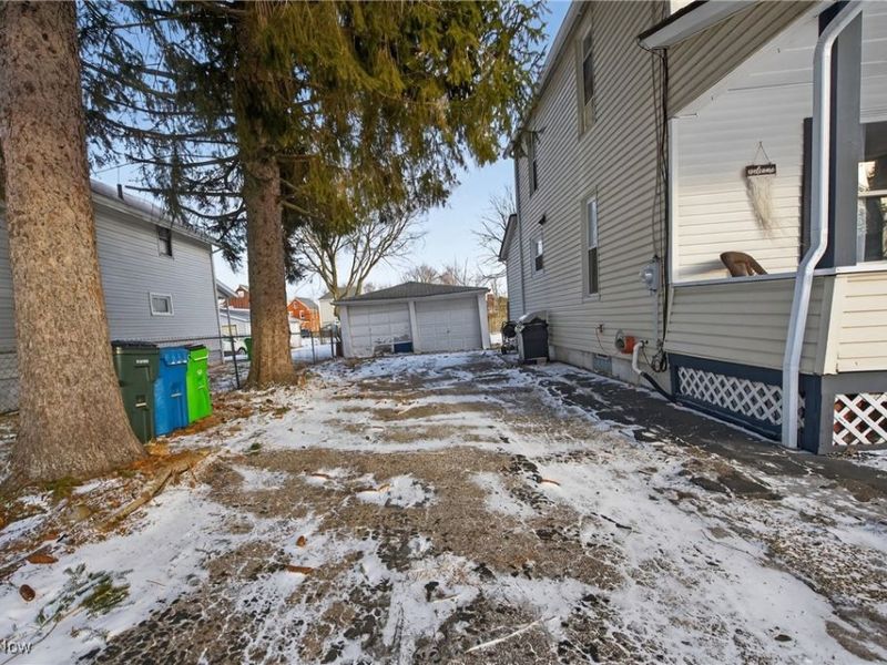 131 15th Street NW, Barberton, OH 44203 Photo 18