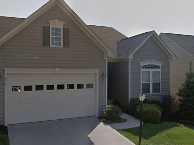 947 Alder Run Way, Akron, OH 44333 Photo 1