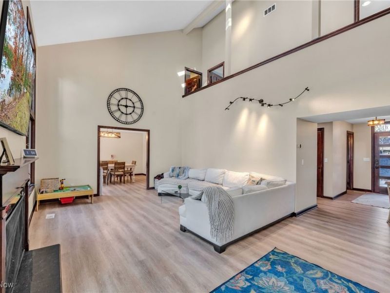 10 Hidden Valley Drive, Unit 10, Rocky River, OH 44116 Photo 10