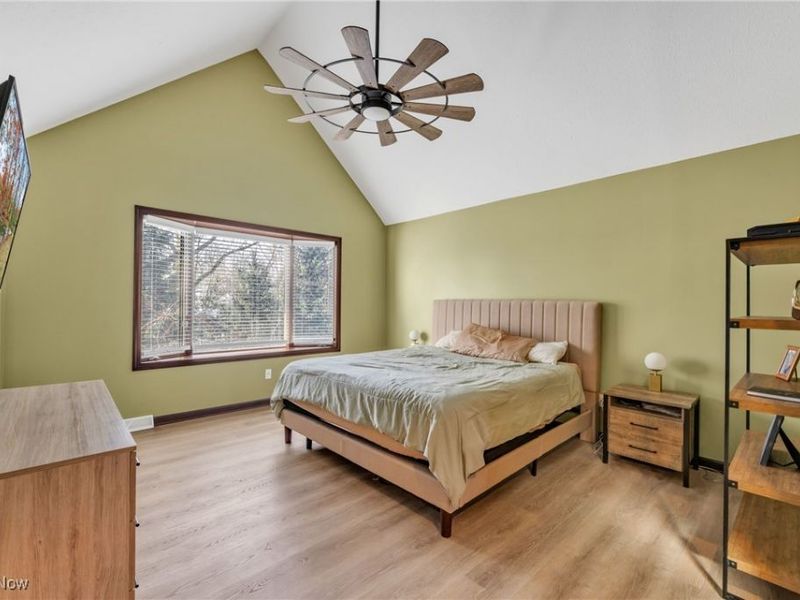 10 Hidden Valley Drive, Unit 10, Rocky River, OH 44116 Photo 21