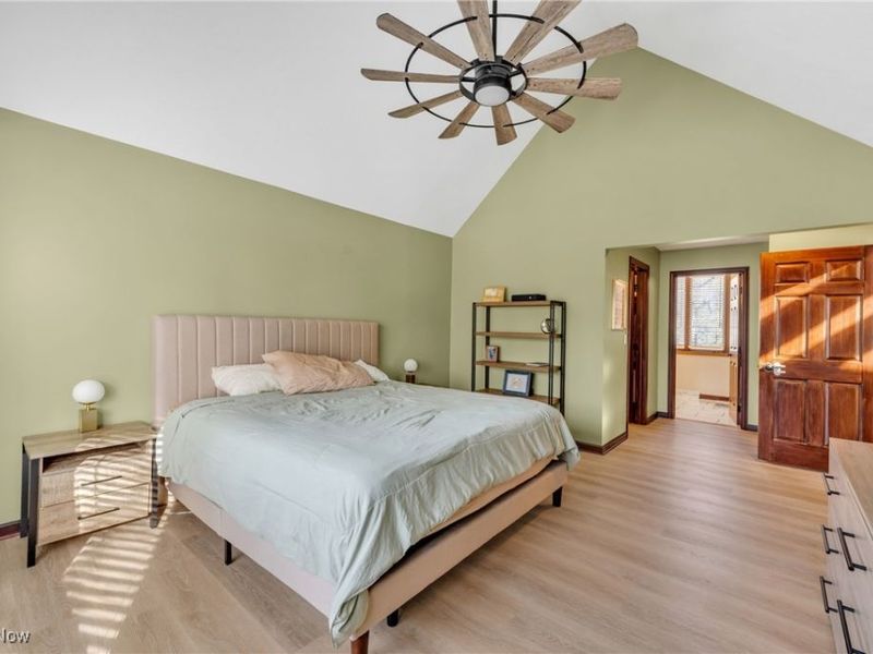 10 Hidden Valley Drive, Unit 10, Rocky River, OH 44116 Photo 22