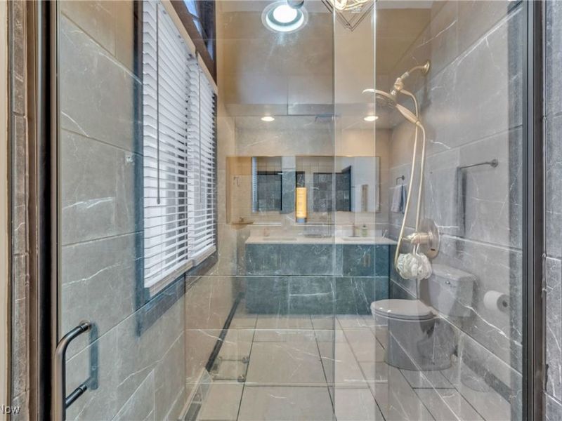 10 Hidden Valley Drive, Unit 10, Rocky River, OH 44116 Photo 25