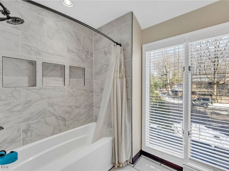 10 Hidden Valley Drive, Unit 10, Rocky River, OH 44116 Photo 32